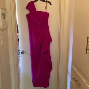 Stunning! RICKIE FREEMAN FOR TERI JON Magenta 
One-Shoulder Gown - never worn!